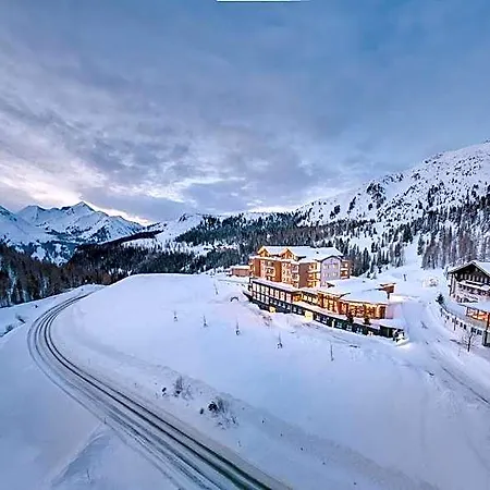 Tauernherz Otel 4*